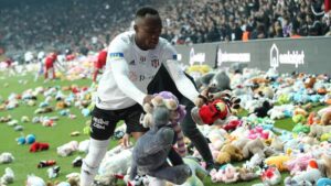 Read more about the article Beşiktaş'ın oyuncak kampanyası dünya basınında