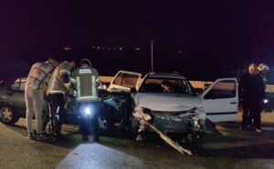 Read more about the article İnegöl'de 2 otomobil çarpıştı: 6 yaralı