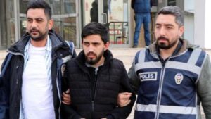 Read more about the article 18 yıl hapisle aranan hükümlü, evinin kiler kısmında yakalandı