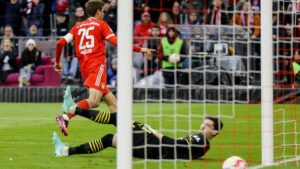 Read more about the article Bundesliga'da lider el değiştirdi